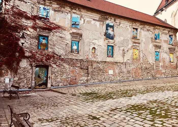 Second In Heart Of شقة